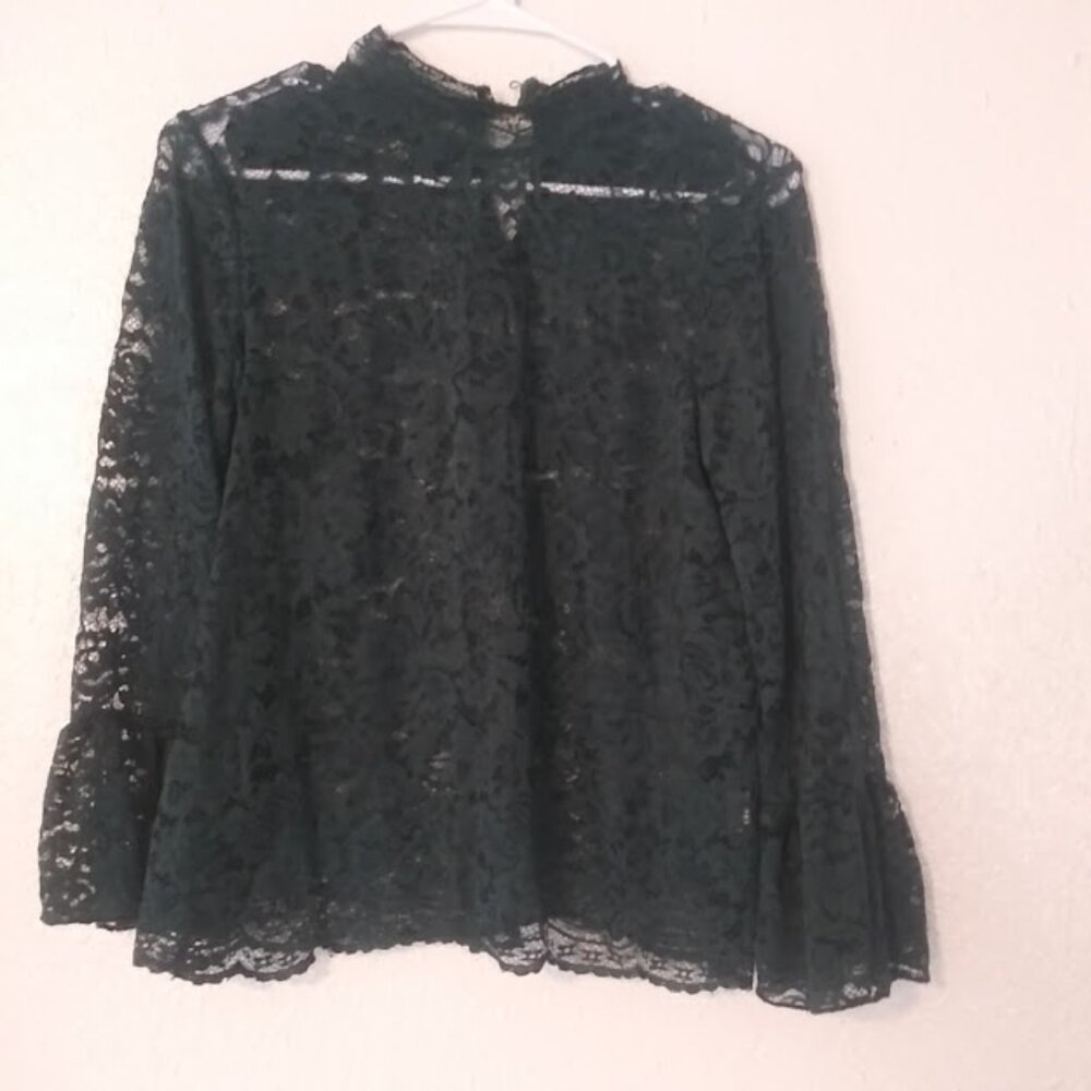 Tempted women's size M forest green lace long sleeve floral top
